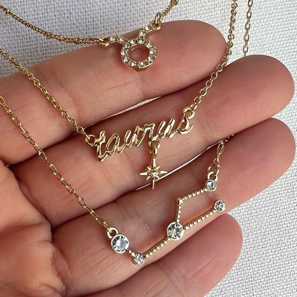 Nordstrom Taurus Zodiac Astrology Gold Tone multi layer Necklace 18 inch NWOT‎ - Picture 2 of 2